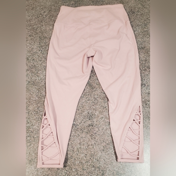 Core 10 1x plus pink lattice high waist yoga pants - Picture 3 of 7